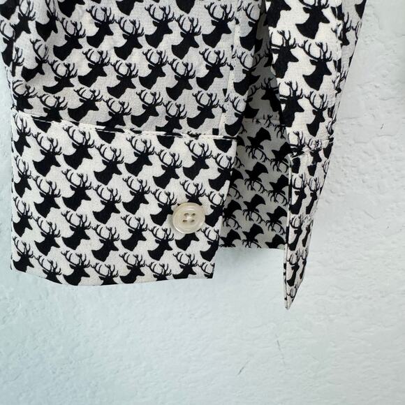 Ann Taylor Womens 100% Silk Long Sleeve Button Shirt Size XS Deer Office Novelty - Picture 4 of 7